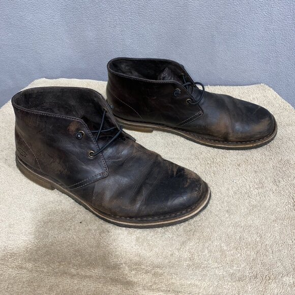 UGG Men’s Brown Leather Chukka Ankle Boots Lace-Up Desert Boots (Size 10)